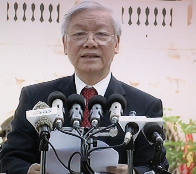 TBT nguyen Phu Trong đọc diễn văn