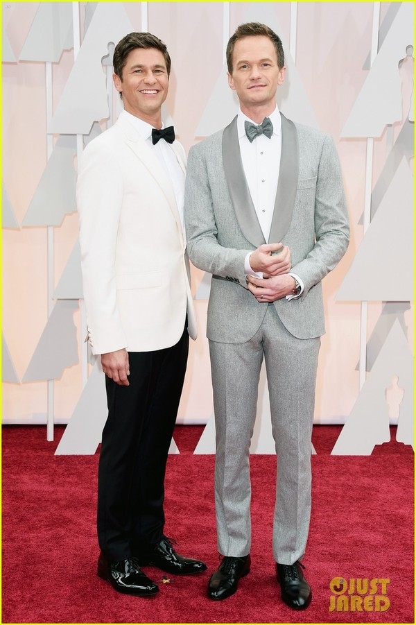 neil-patrick-harris-david-burtka-oscars-2015-red-c