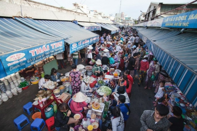 thich-thu-voi-ba-khu-cho-noi-tieng-nhat-da-nang-6