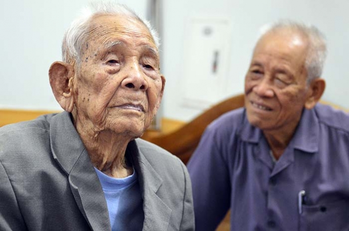 Đã 105 tuổi nhưng da dẻ của cụ Phương vẫn hồng nhu