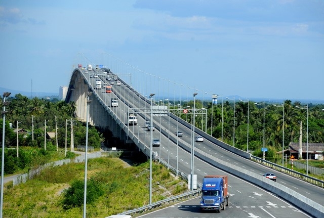 cau Long Thành tren tuyen cao tốc TP.HCM-Long Than