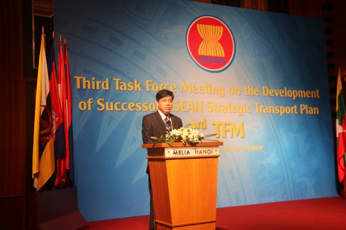 Thứ trưởng GTVT Nguyễn Ngọc Đông phát biểu tại Hội