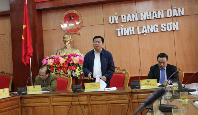 Bộ trưởng Đinh La Thăng phát biểu tại buổi làm việ