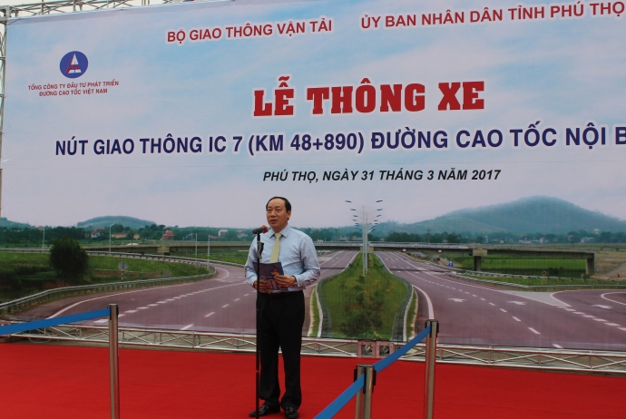 Thứ trưởng Bộ GTVT phát lệnh thông xe công trình