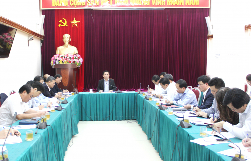 Bộ trưởng Nguyễn Văn Thể chủ trì cuộc họp hôm qua 
