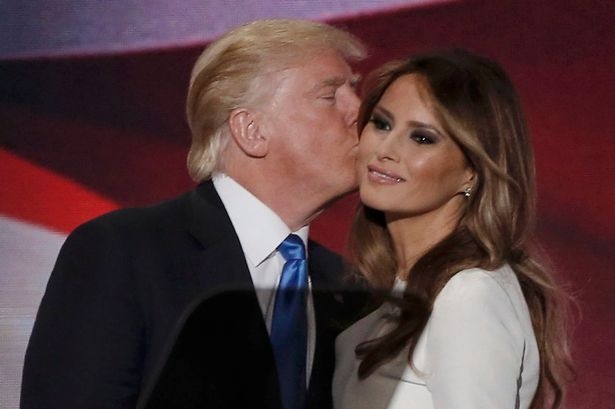 Donald-Trump-kisses-wife-Melania