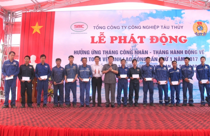 SBIC-tw88 como-qua-cong-nhan-kho-khan
