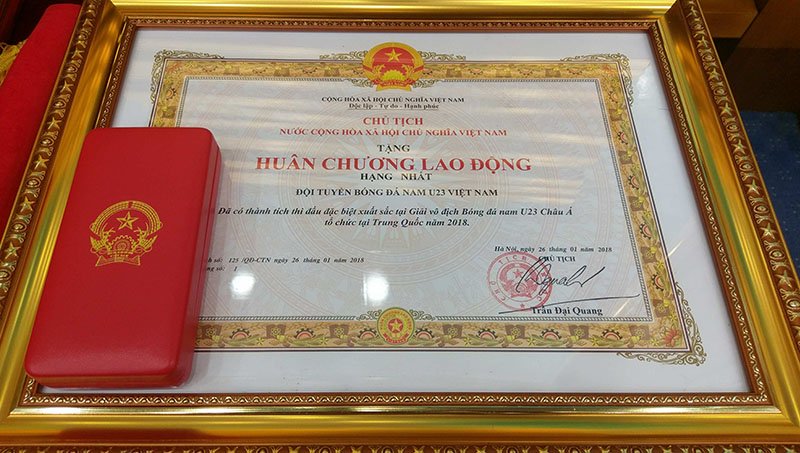 thu-tuong-trao-huan-chuong-lao-dong-hang-nhat-cho-