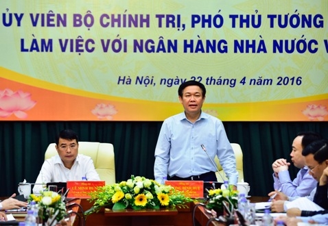 Pho-Thu-tuong-yeu-cau-xu-ly-dưt-diem-ngan-hang-yeu