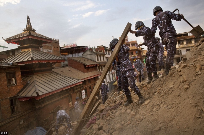 Một góc khác của quảng trường Kathmandu Durbar sau