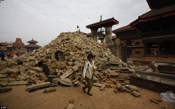 Quảng trường Bhaktapur sau động đất