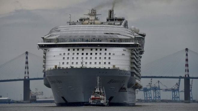 Pháp chạy thử tàu hành trình lớn nhất thế giới