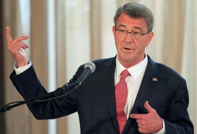 Bộ trưởng Bộ Quốc phòng Mỹ Ash Carter.