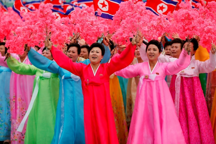 Triều Tiên rực rỡ cờ hoa mừng Đại hội Đảng kết thú
