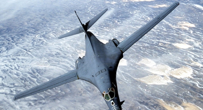 Mỹ triển khai máy bay ném bom B-1B có khả n