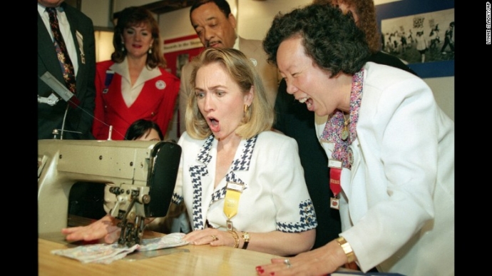 Tháng 6 năm 1992, bà Clinton tỏ thái độ ngạc nhiên