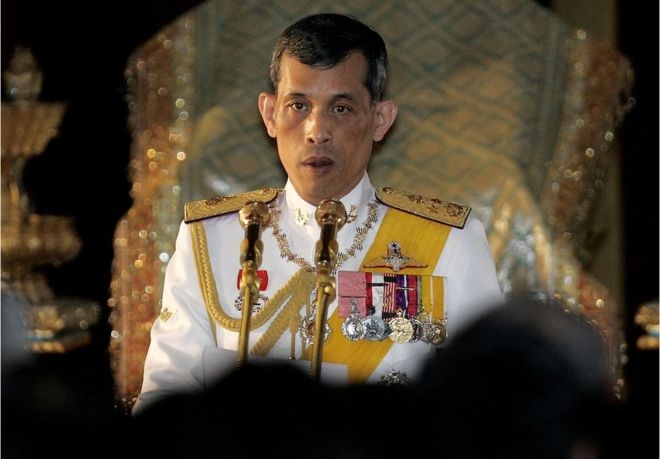 Hoàng Thái tử Maha Vajiralongkorn được suy tôn làm