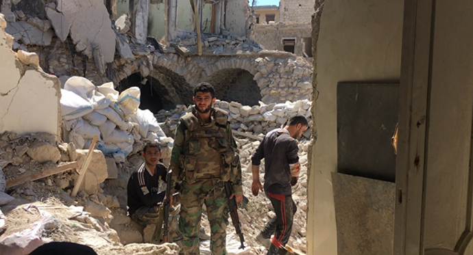 Quân đội chính phủ Syria và đồng minh tăng cường t