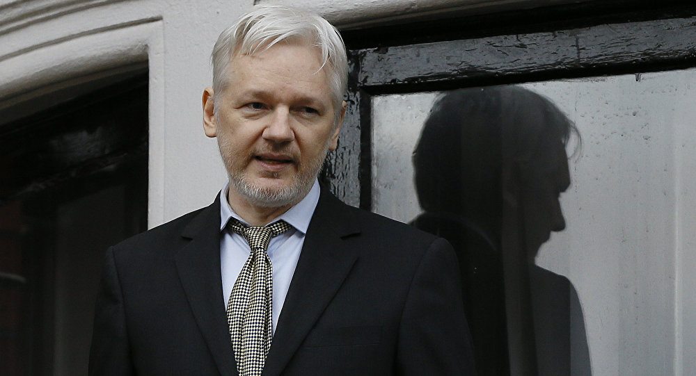 Người sáng lập WikiLeaks 