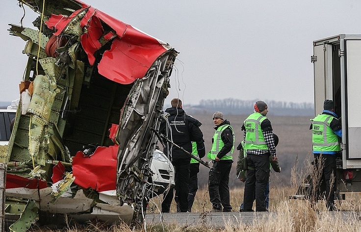 Hiện trường vụ tai nạn máy bay MH17