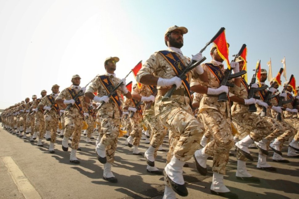 Thành viên đội Vệ binh Cách mạng Iran diê