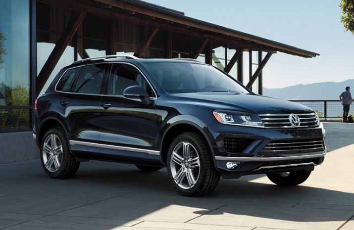 2016-Volkswagen-Touareg-B2-768x500