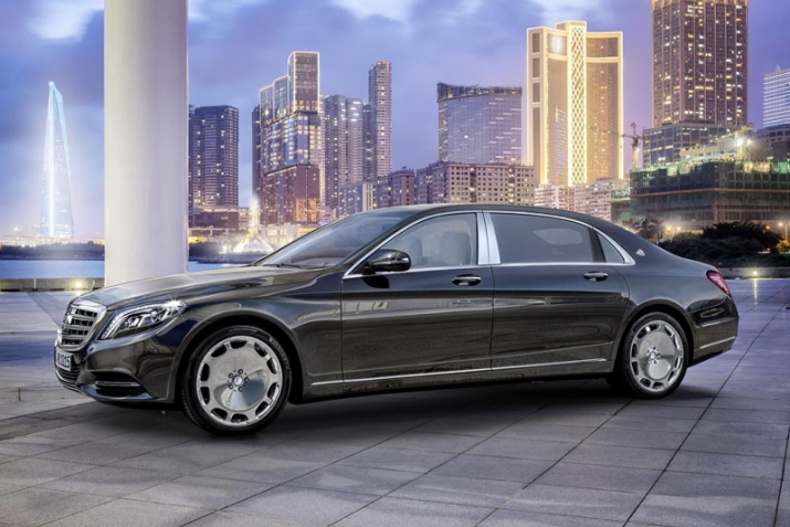 7. Mercedes-Maybach S600 2016.