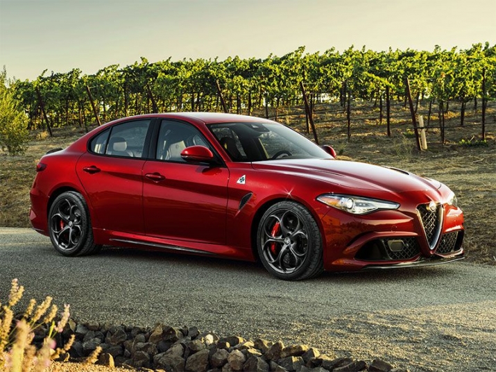 Alfa-Romeo-Giulia-Quadrifoglio