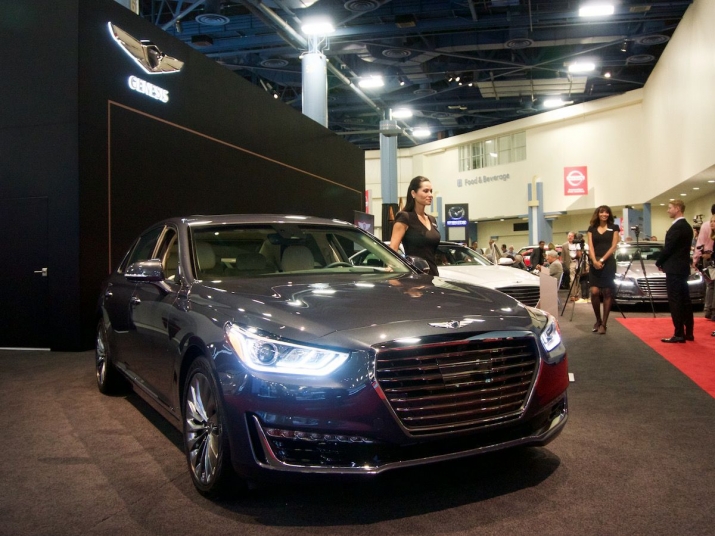 2016MiamiAutoShowSelects-5of13