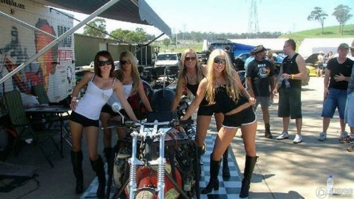 28f4e6442067e9a65bee20a715be26af-1217