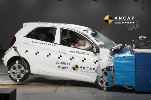 2016-kia-picanto-ancap-2-850x566-1475171464