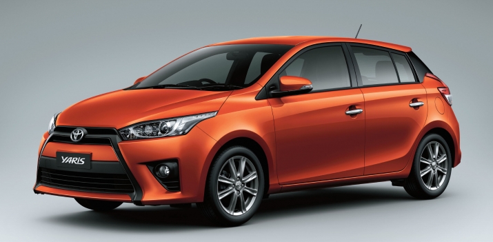 2014_Toyota_Yaris_Malaysia_01