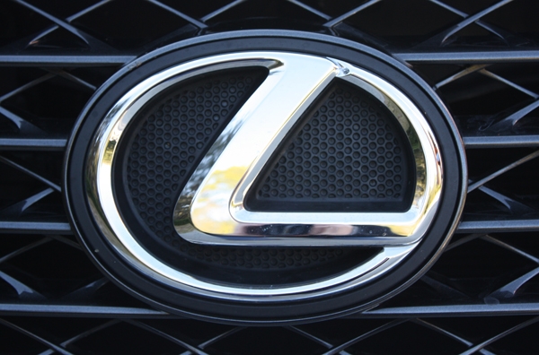 Lexus-Logo