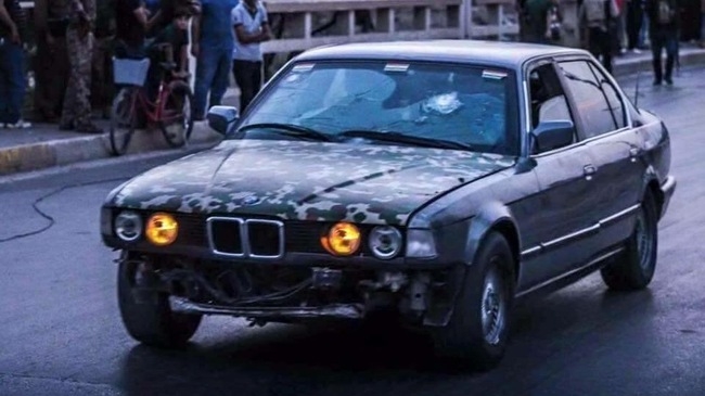 bmw-chong-dan-cuu-nguoi-1-1478198311387-crop147819