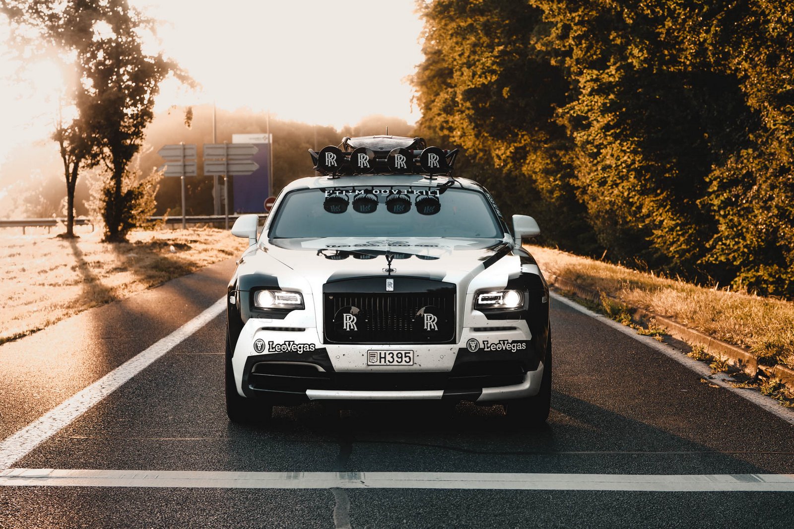 Jon-Olsson-Rolls-Royce-Wraith-16