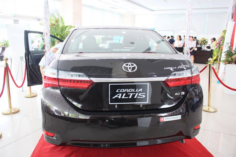 corolla-altis6