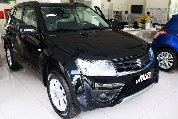 suzuki-grand-vitara-giam-gia-gan-200-trieu-co-thoa