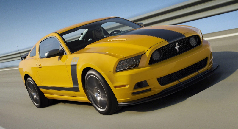 2013-ford-mustang-boss-302-0