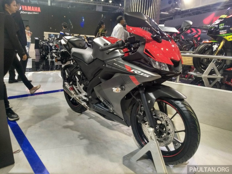 2018-Yamaha-YZF-R15-India-PB-1-850x638