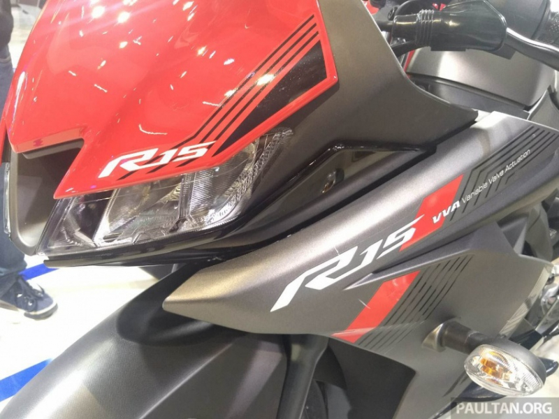 2018-Yamaha-YZF-R15-India-PB-5-850x638