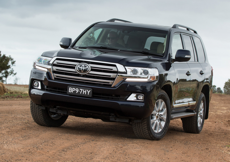 xe-toyota-land-cruiser-2016-toyota-thang-long