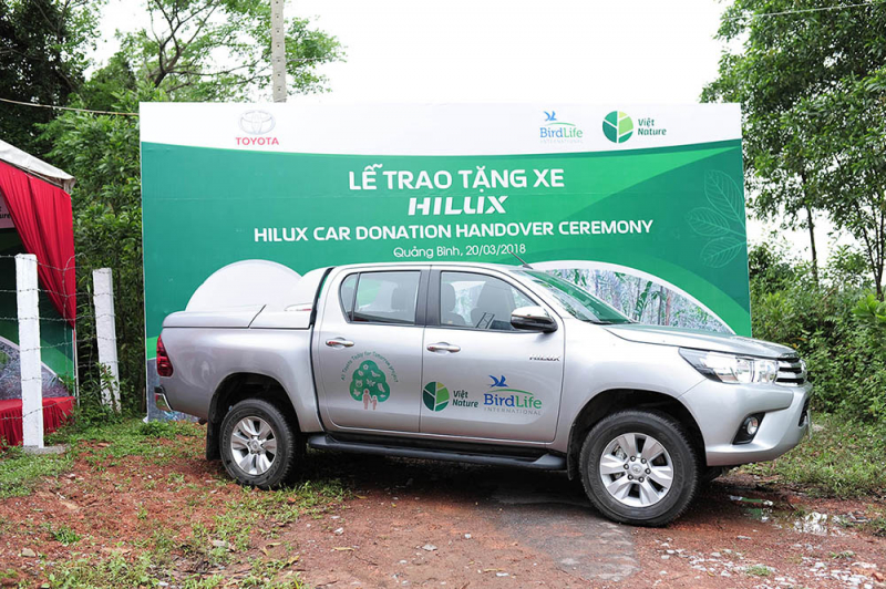 Chiếc xe Toyota Hilux được trao tặng tại chương tr