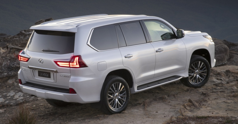 Lexus-LX-450d-11-850x445