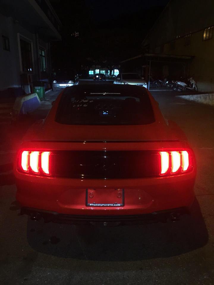Ford Mustang2