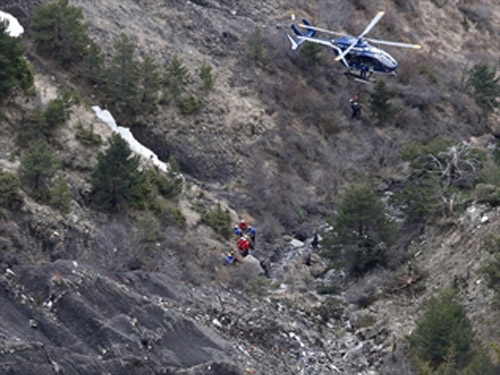 remains-airlifted-from-alps-cr-5804-7173-142734418