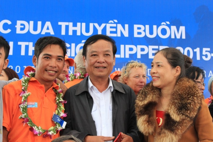 doi-clipper-da-nang-viet-nam-ve-den-thanh-pho-ben-