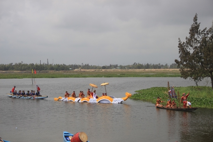 đua thuyền (5)