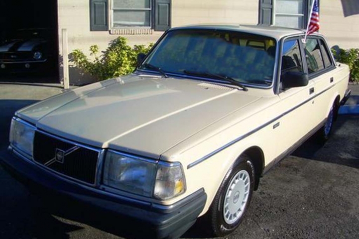 Volvo 240 1989