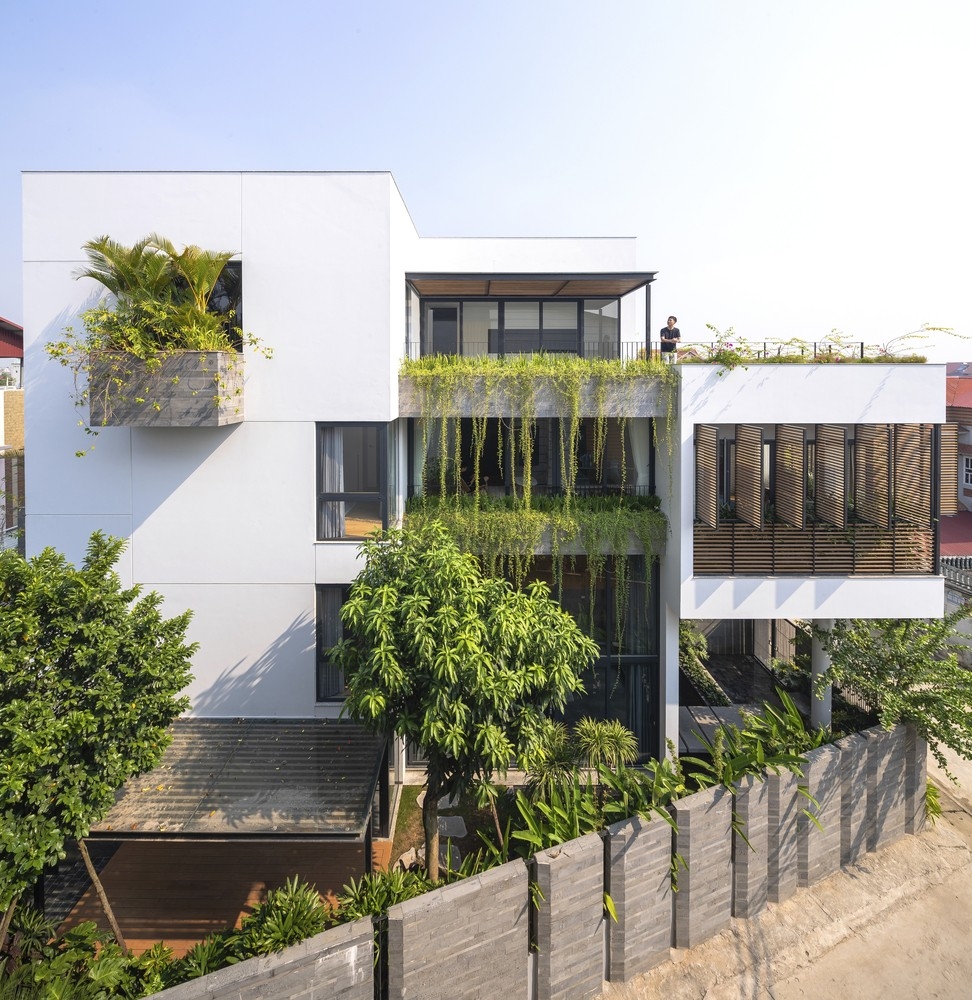 Chi&ecirc;m ngưỡng nh&agrave; 3 tầng ngập gi&oacute; v&agrave; &aacute;nh s&aacute;ng được đề cử l&agrave; c&ocirc;ng tr&igrave;nh của năm