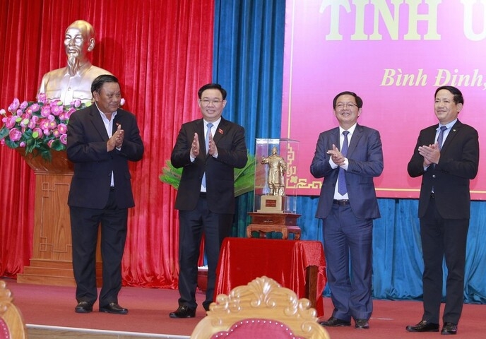 Chủ tịch Quốc hội: Bình Định phải tăng tốc, bù lại những năm ảnh hưởng do COVID
